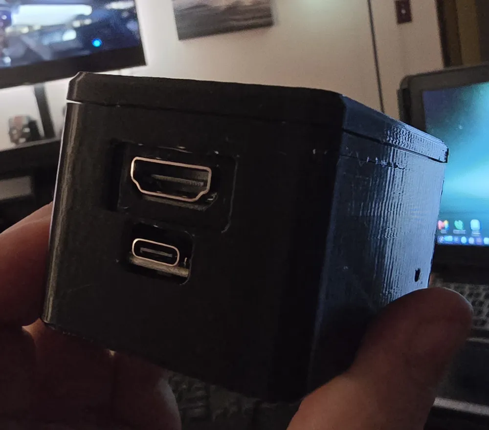 The case from the HDMI end: the C790's HDMI port above the P4 board's USB-C.